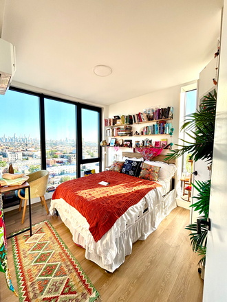 Private Bedroom and bathroom for rent - 2bd / 2br with Mature Female Roommate