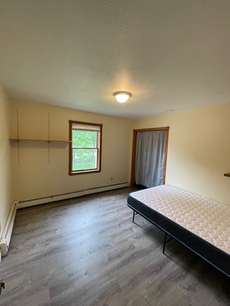 BEDROOM-2 - Fortin Lower Four House