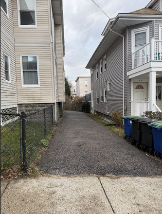 Driveway - 50 Curtis Ave - 4 BD & 5 BD Apts. No Fee