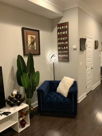 Living Room - Townhome in Patterson Park/Canton 5 min to JHU