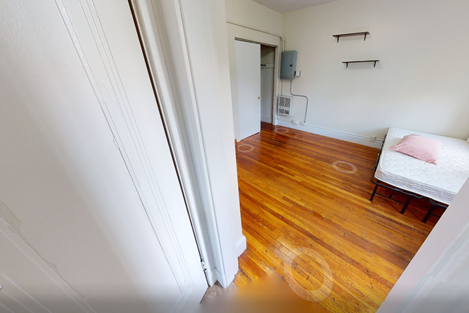 Visit hubrealtyproperties.com - Cozy studio with fully applianced kitchen, upper floor, heat included, laundry on site Apartments