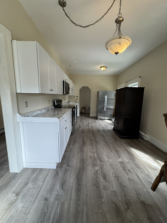 Kitchen - 240 State Street Apartments