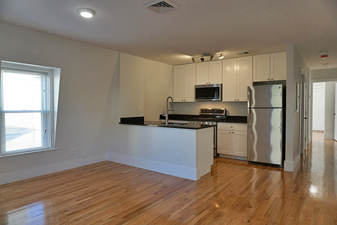 Kitchen - Renovated 3-Bed, 2-Bath Near Porter & Union