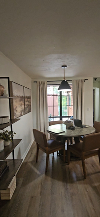 Dining - Rockwood Villas- UF (10 min) Townhome