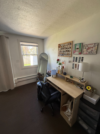 Bedroom (will be unfurnished) - 58 N East St Duplex