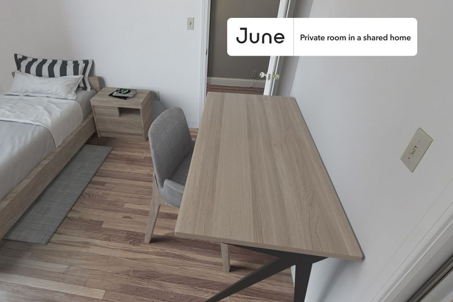 Photo - Private bedroom in 4 bed/2 bath Home