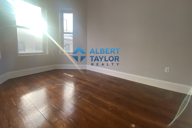 Bedroom #4 - Cozy 4-Bed 2-Bath near T-STOP!! Apartments