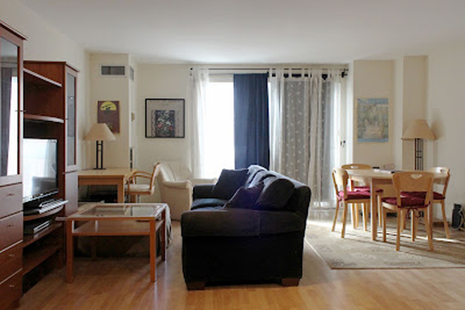 Living Room - Bay Square Condominiums between Harvard and MIT