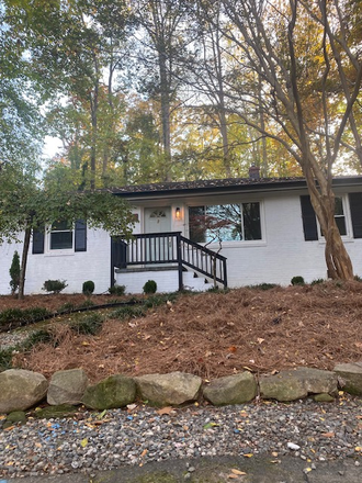 Front entrance - Charming 3-BR 2-BA in quiet, professional neighborhood walking distance to campus