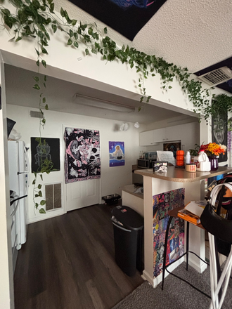 Kitchen - University highland apartments