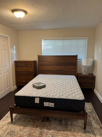 Ibis Room - Furnished! - Duplex Shared w/ Students & Recent Grads | Furnished Room Available Now Rental