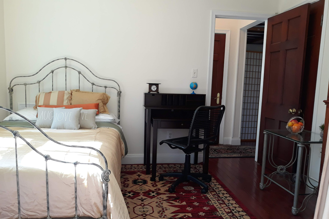 Bedroom has direct outdoor access - Sunny & bright walk-out suite w/private bath & free utilities in the Palisades, NW, DC House