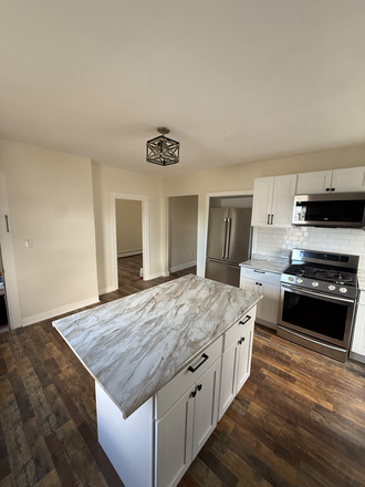 Kitchen - Newly Renovated 2-Bed Apt, Close to Campus/ Downtown