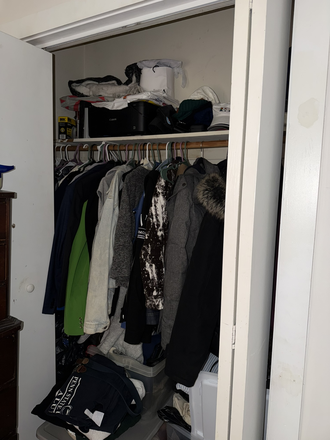 1BR Sublease available at 15 S. Windsor. Aug.-Dec. $1000/mo. - Availability at 15 S. Windsor St, and 169 Chelsea St. (1BR, 2BR, and Studio units) Apartments