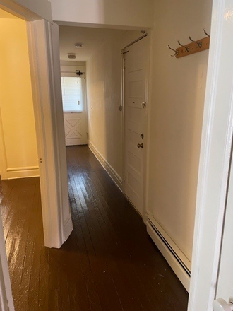 Hallway - Maplewood Estates