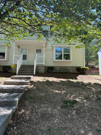 Front of Building 1 - 4 BR Fully Furnished Townhouse in quiet, tree-lined Pheasant Run neighborhood near Va Tech