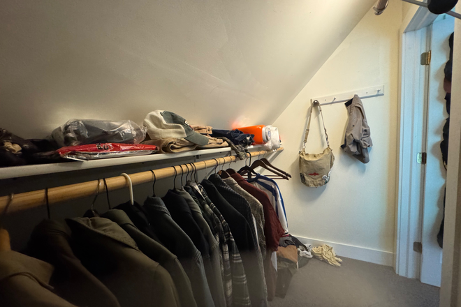 Closet - Apartment 2