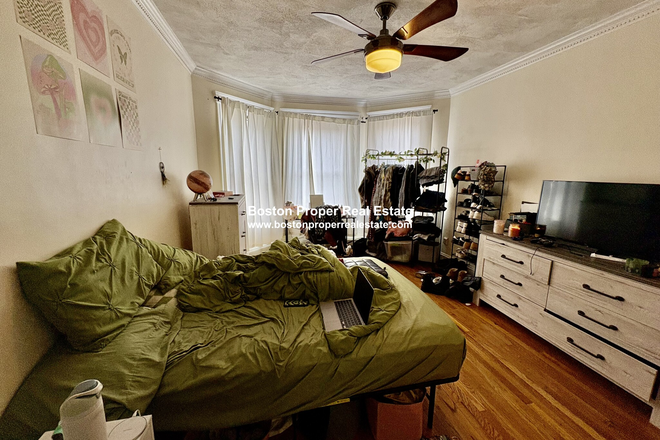 a - Best in the area... Condo