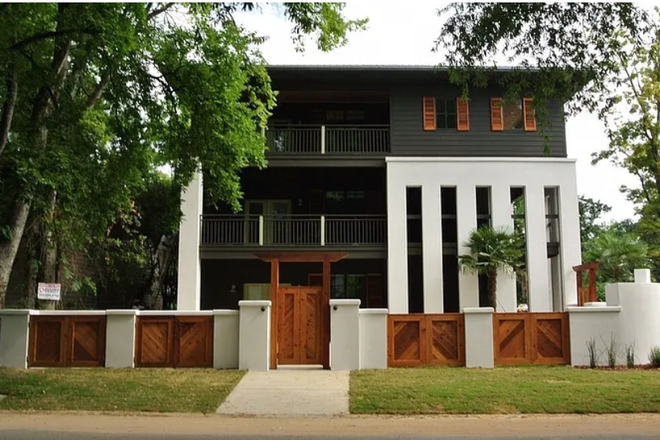Front - street view - Rosemary House