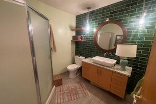 Bedroom - Room/s in house - garden, river path, community