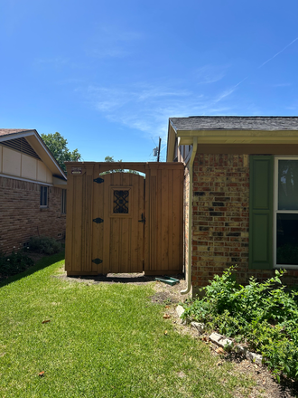 Side Gate (entrance into backyard) - Spacious 3 Bedroom 2 Bathroom Home Steps Away from Campus (Ideal for Students)