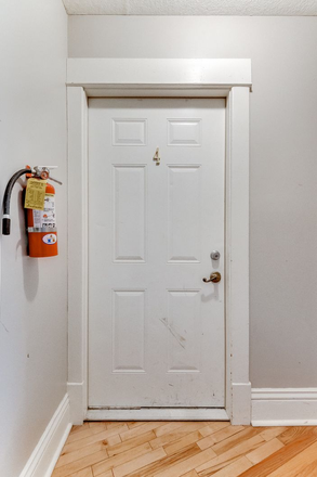 front door to apartment - Large beautiful apartment in smaller building 5 blocks to campus 4 bed 2 bath