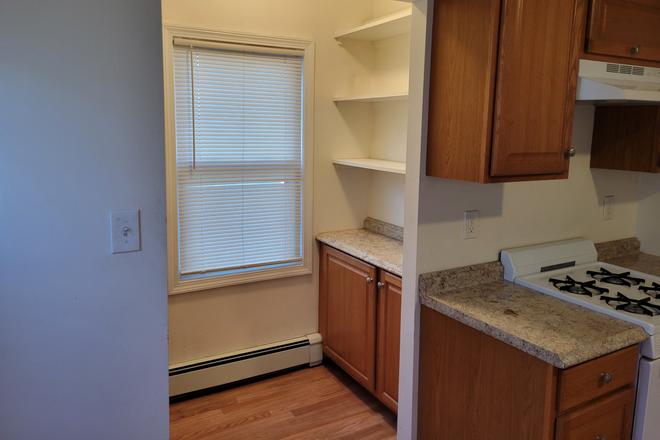 Pantry - 12 Armstrong Ave, 1st Left 1 bed Triplex