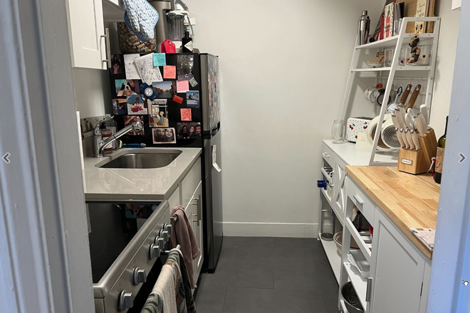 1 - Emerson/Beacon Hill Studio for Short term lease to 4.29.26 NO FEE Apartments