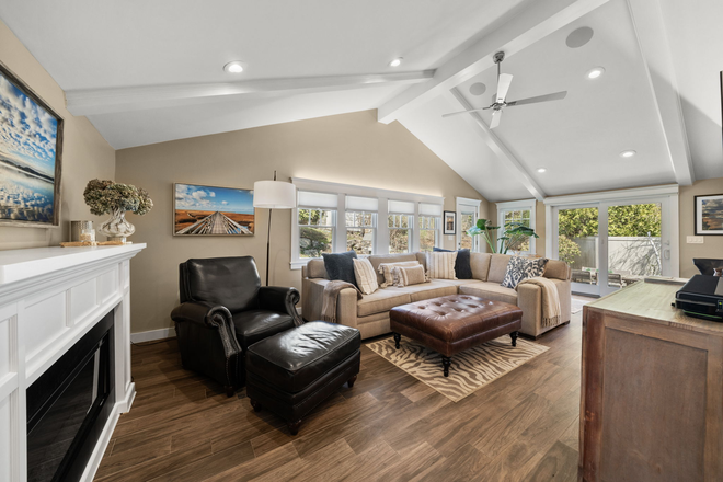 Family room - 23 Albert Street, Waltham House