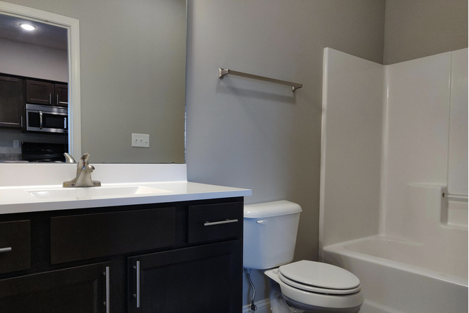 bathroom - 2 BR/ 1 BA available for re-lease starting 08/01/2026 ($1700 lease signing incentive)