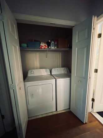 Washer/Dryer in Unit - Ideal for Students – Safe, Convenient 1BR/1BATH Condo