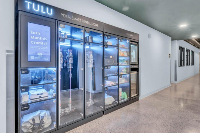 Shared services - Room in a 5bd/4bth Availablity - Fully Furnished - Steps away from UO Campus Apartments