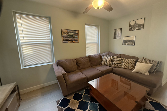 Call NOW for showings! 617-236-8550 - GOVE ST - HUGE 3RD FLR 3BR/1BA W/ LRG BDRMS, W/D HOOK UP,  ISLND KTCHN *AVAIL NOW OR 8/1/2025* Apartments