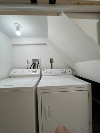Laundry room - Nice Updated Townhouse