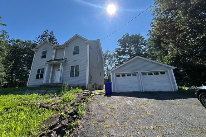 Outside view - 2 Rooms Available Now! Apartments