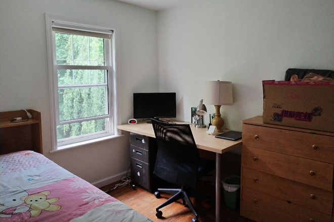 One of the bedrooms - Furnished 3BR duplex-Birch Ave-Princeton Duplex