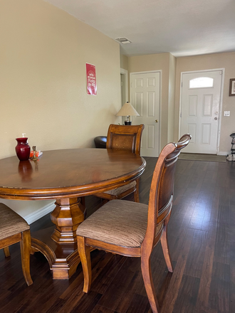 Dining nook - Walking Distance to UCR! Private Unfurnished Room Available for Rent!