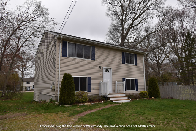 Exterior - 20 Huckleberry Trail, Narragansett, RI House