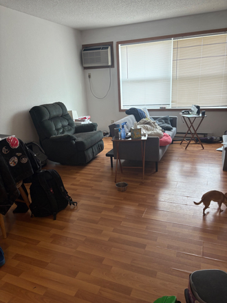 Living room - Highland Hills