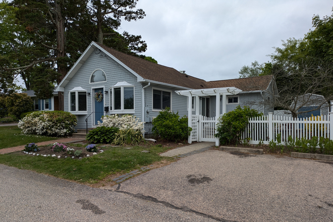 Exterior with Patio/Grill - BEACH HOUSE