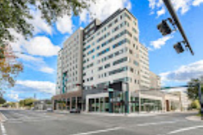 Building - Nine 31 Apartment Re-Let – Take Over Lease, walking distance to University of Florida
