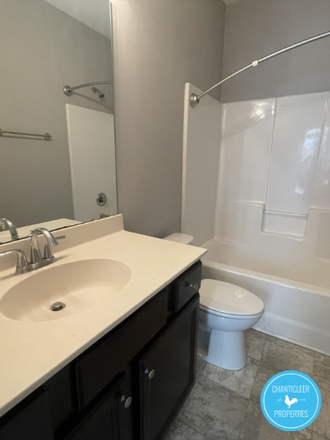 Bathroom - 912 Chaney Rd. #100 Duplex