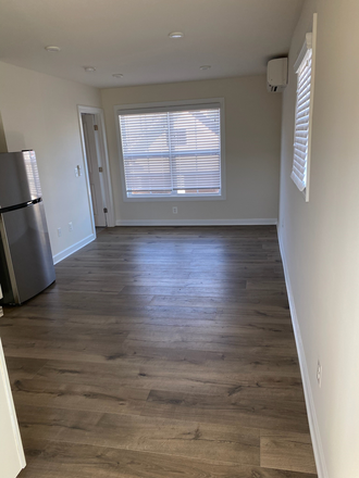 Main room - Belvedere neighborhood