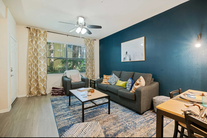 living room - UCF Summer Housing – May Move-in Apartments