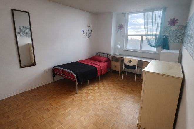 Bedroom A: $995 Private room with Single Sized Bed - Private room for rent in a shared 3 bedroom apartment at York Mills Road