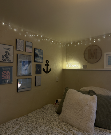 Bedroom - House close to campus