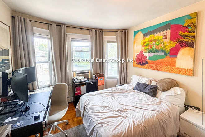 Bedroom - Apartment