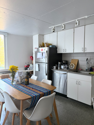 Kitchen - 3 bedroom 2 bathroom apartment located in front of Charles river