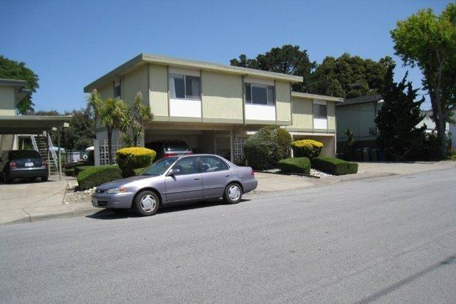 Front - 2 Bedroom unit with Convenient Location-EZ Transit to UC, near EC Bart and Plaza