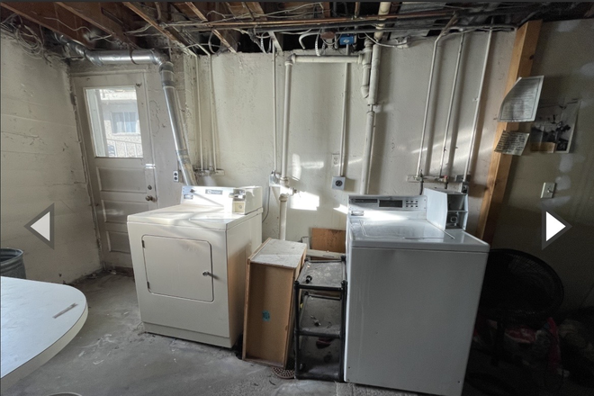 Laundry room - 1 bed apartment conveniently located near U of U!